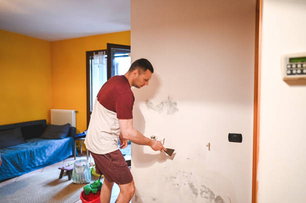 Best Bathroom Mold Remediation in Stone Mountain, GA